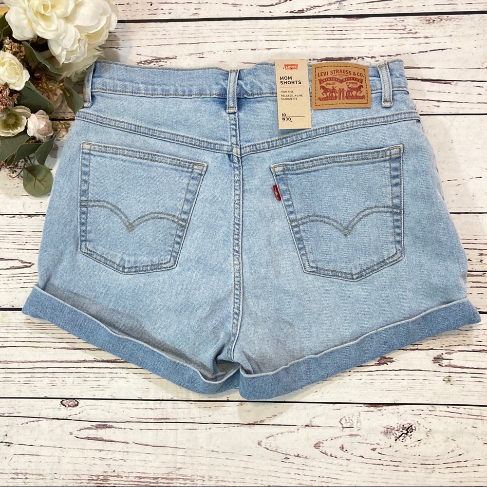 Levi’s vintage inspired mom denim shorts NWT - Picture 7 of 8